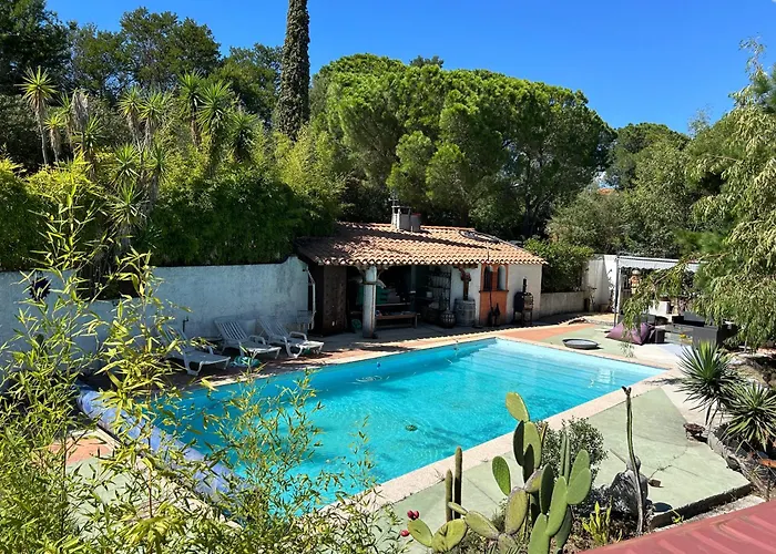 Holiday home Casot Merveille